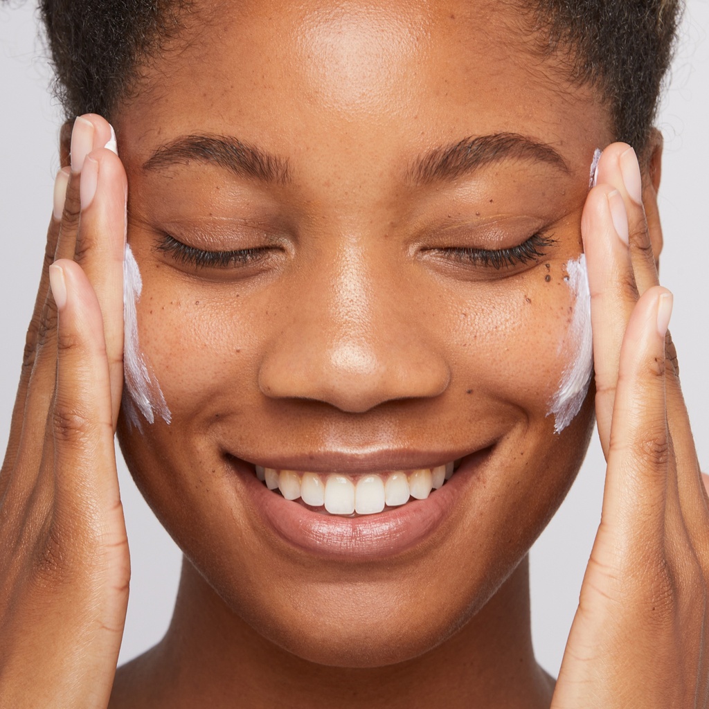 Invisible Physical Defense spf30